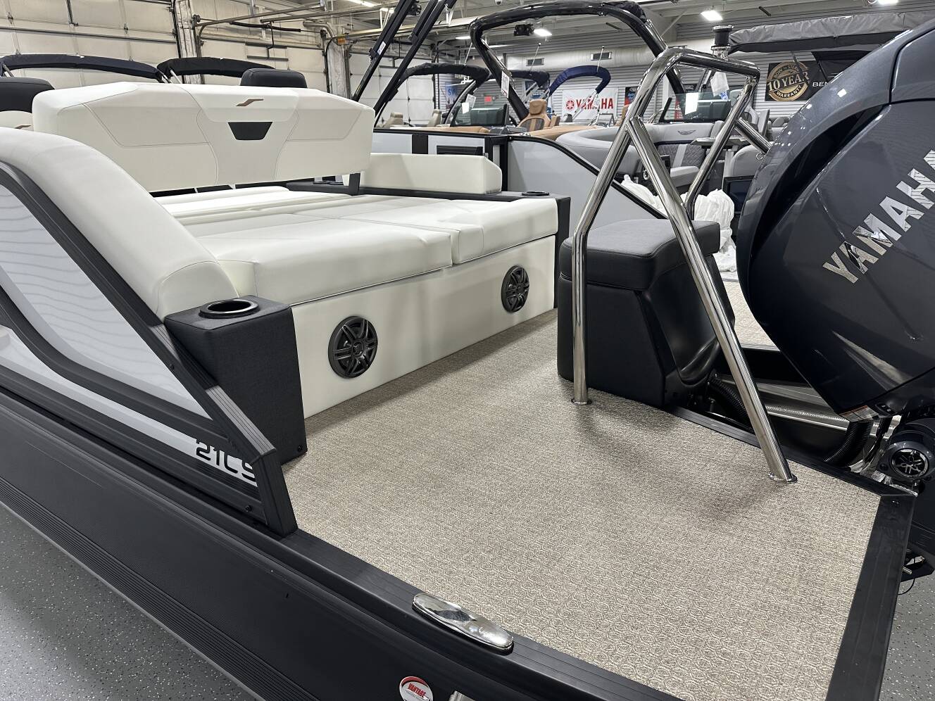 A photo of this 2026 Evotti 521 CS