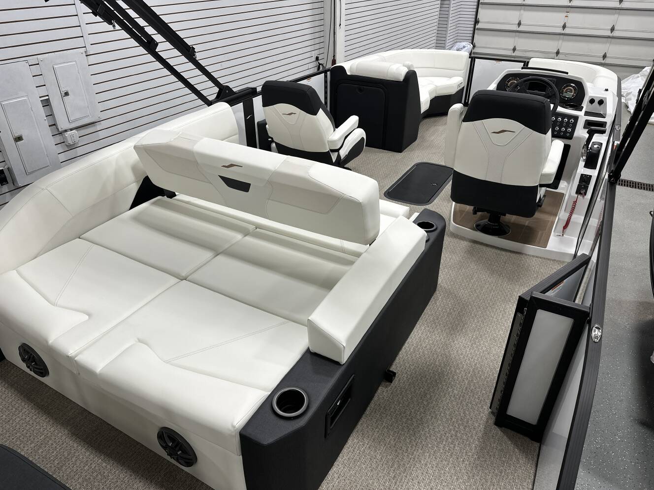 A photo of this 2026 Evotti 521 CS