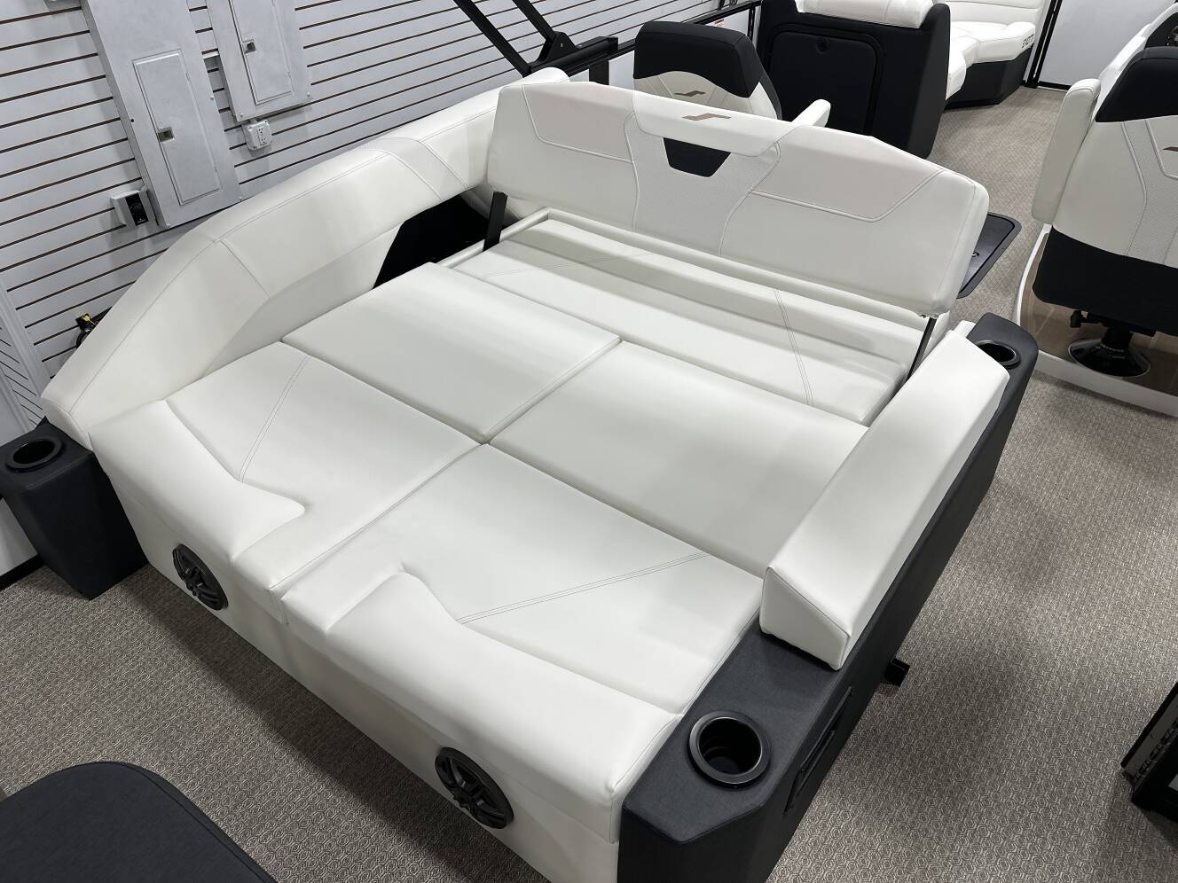 A photo of this 2026 Evotti 521 CS