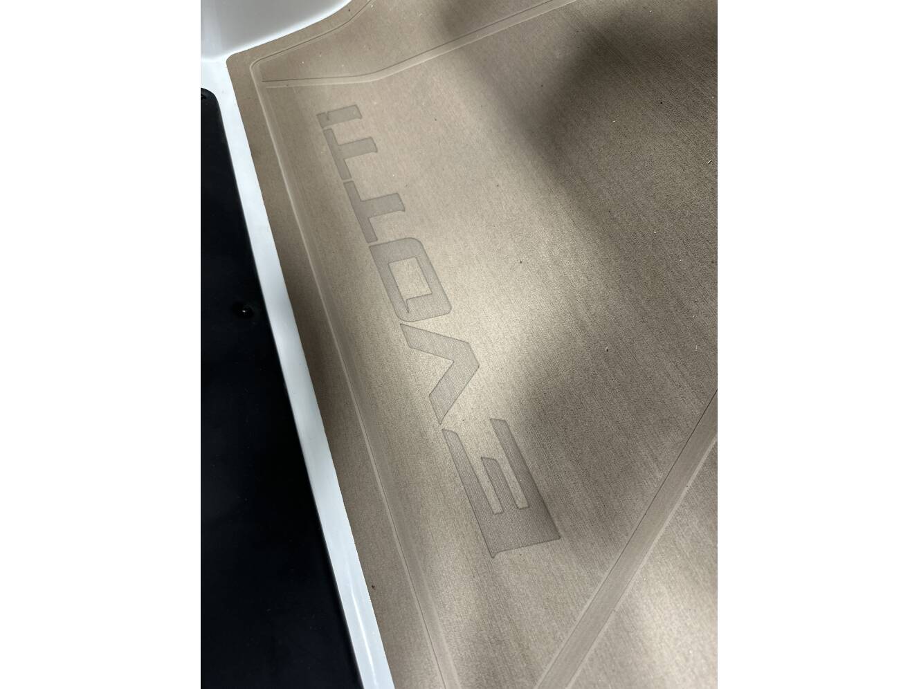 A photo of this 2026 Evotti 521 CS