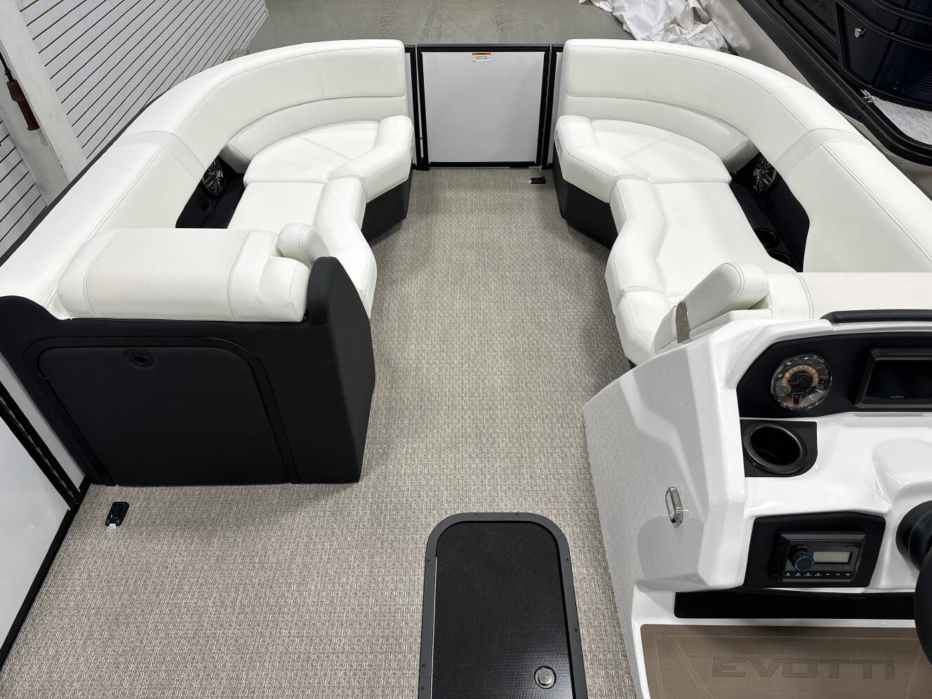 A photo of this 2026 Evotti 521 CS