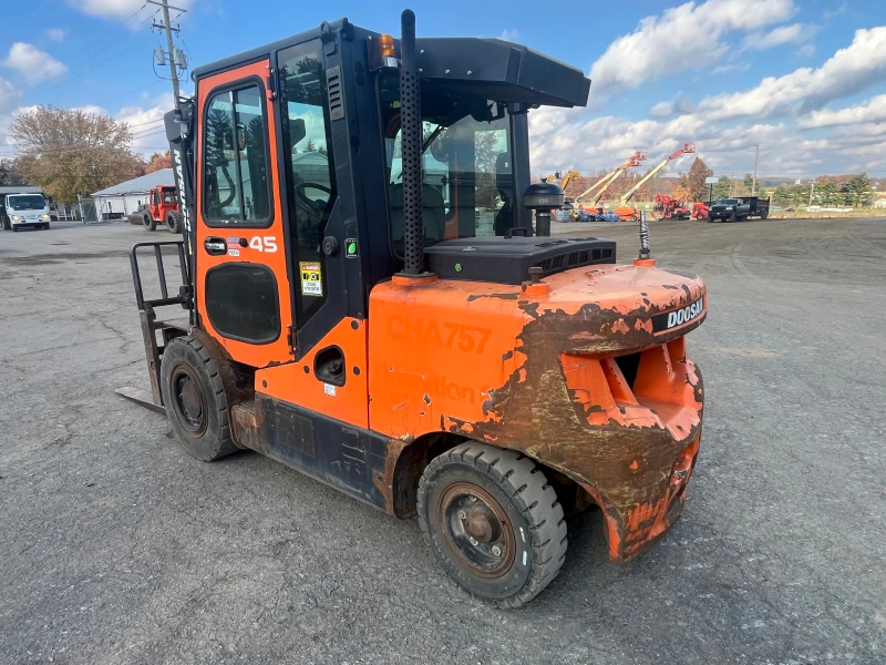 2018 DOOSAN D45S-7