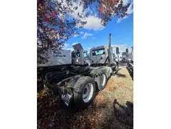 2013 MACK 600