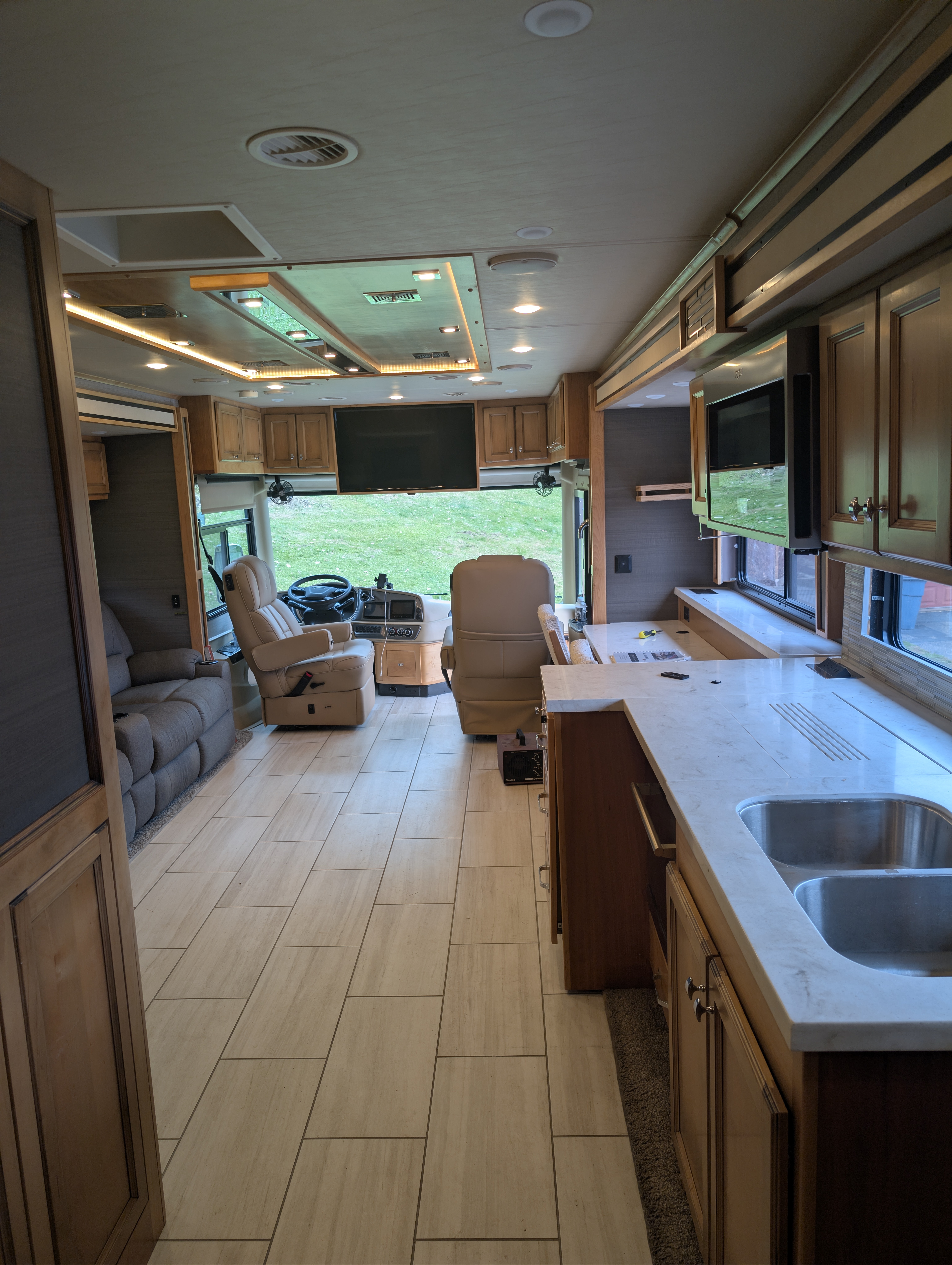 2021 Tiffin Motorhomes ALLEGRO RED 37PA in ellsworth WI