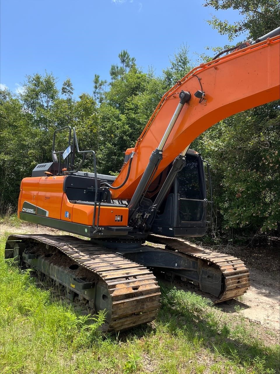 Doosan Excavators Equipment For Sale Near Howell, North Carolina