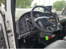 2015 FREIGHTLINER BUSINESS CLASS M2 106