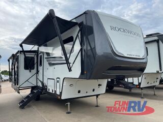 2026 FOREST RIVER ROCKWOOD SIGNATURE R331RL