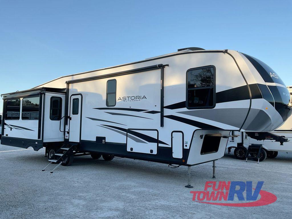 2025 Dutchmen Rv Astoria 3553MBP in fairfield TX