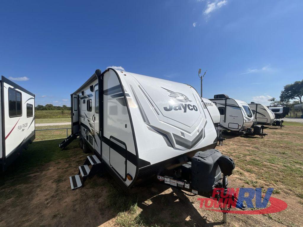 2023 Jayco Jay Feather 24BH in thackerville OK