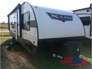 2024 FOREST RIVER WILDWOOD X-LITE 261BHXL