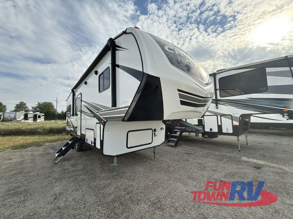 2023 Crossroads Rv Cruiser Aire CR27MK in ottawa KS