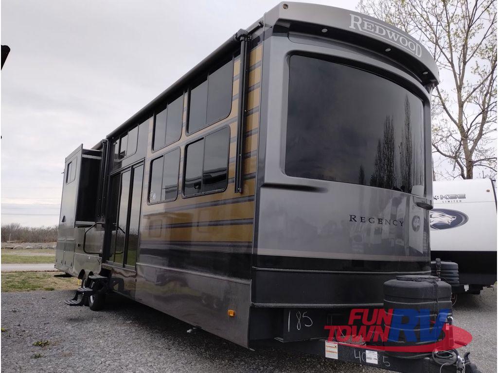 2025 Redwood Rv Regency 3951BAM RV