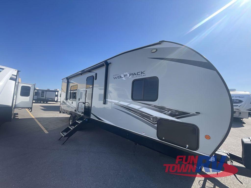 2022 Forest River Rv Cherokee Wolf Pack 23PACK15 Travel Trailer Toy Hauler RV
