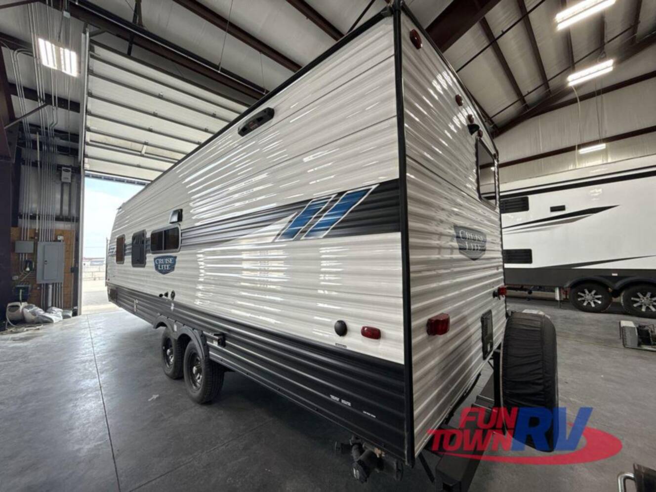 A photo of this 2023 Forest River Rv Salem Cruise Lite 261BHXL