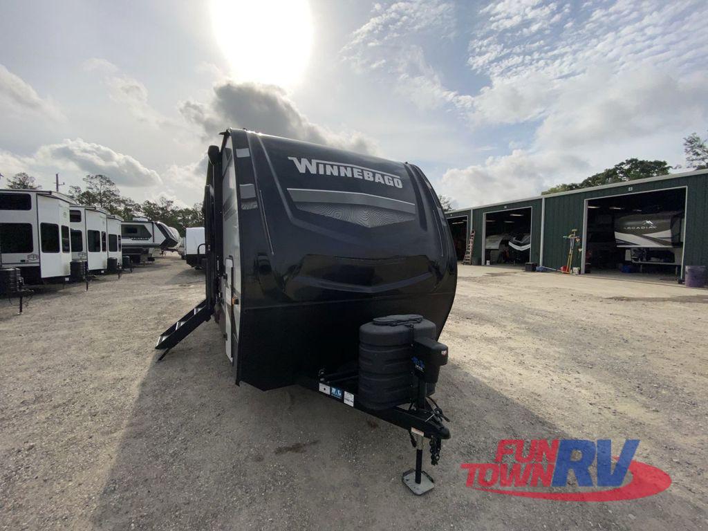 2025 Winnebago Voyage 3235FK in waller TX