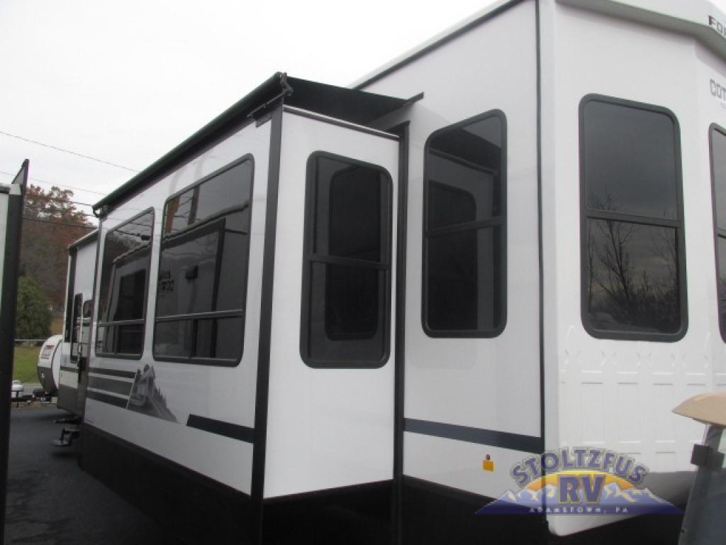 2025 Forest River Rv Cedar Creek Cottage 40CDL in adamstown PA