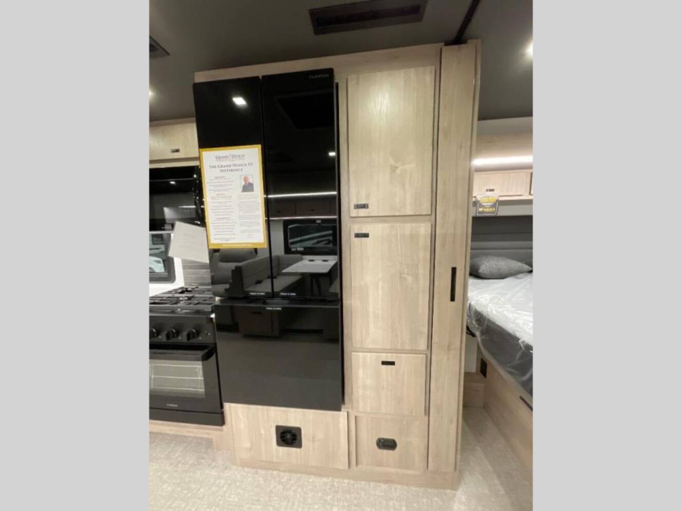 A photo of this 2026 Grand Design Lineage Series F 31ZW