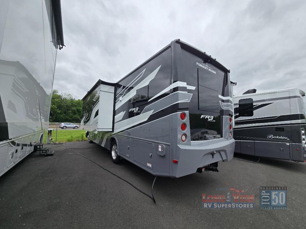 2025 Forest River Rv FR3 Plus 33Z in windsor locks CT
