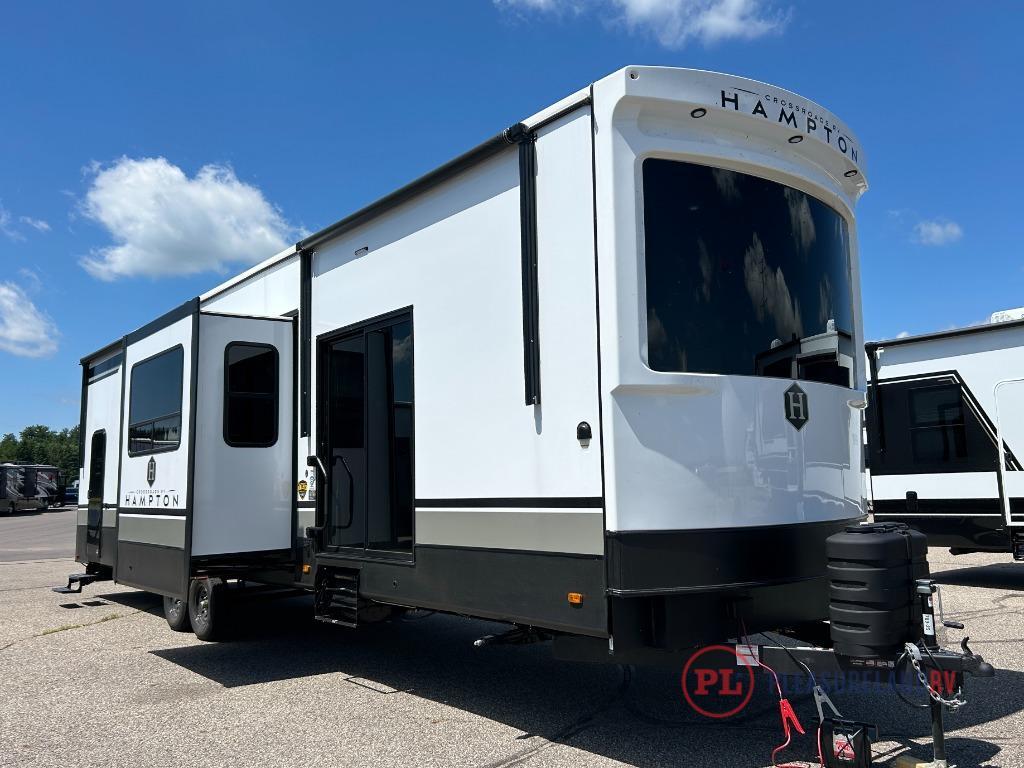 2026 Crossroads Rv Hampton 388FKL in st. cloud MN