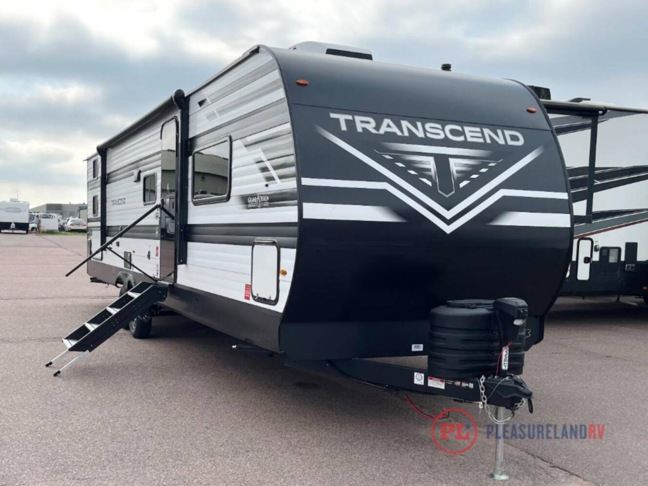 A photo of this 2026 Grand Design Transcend 335BHT