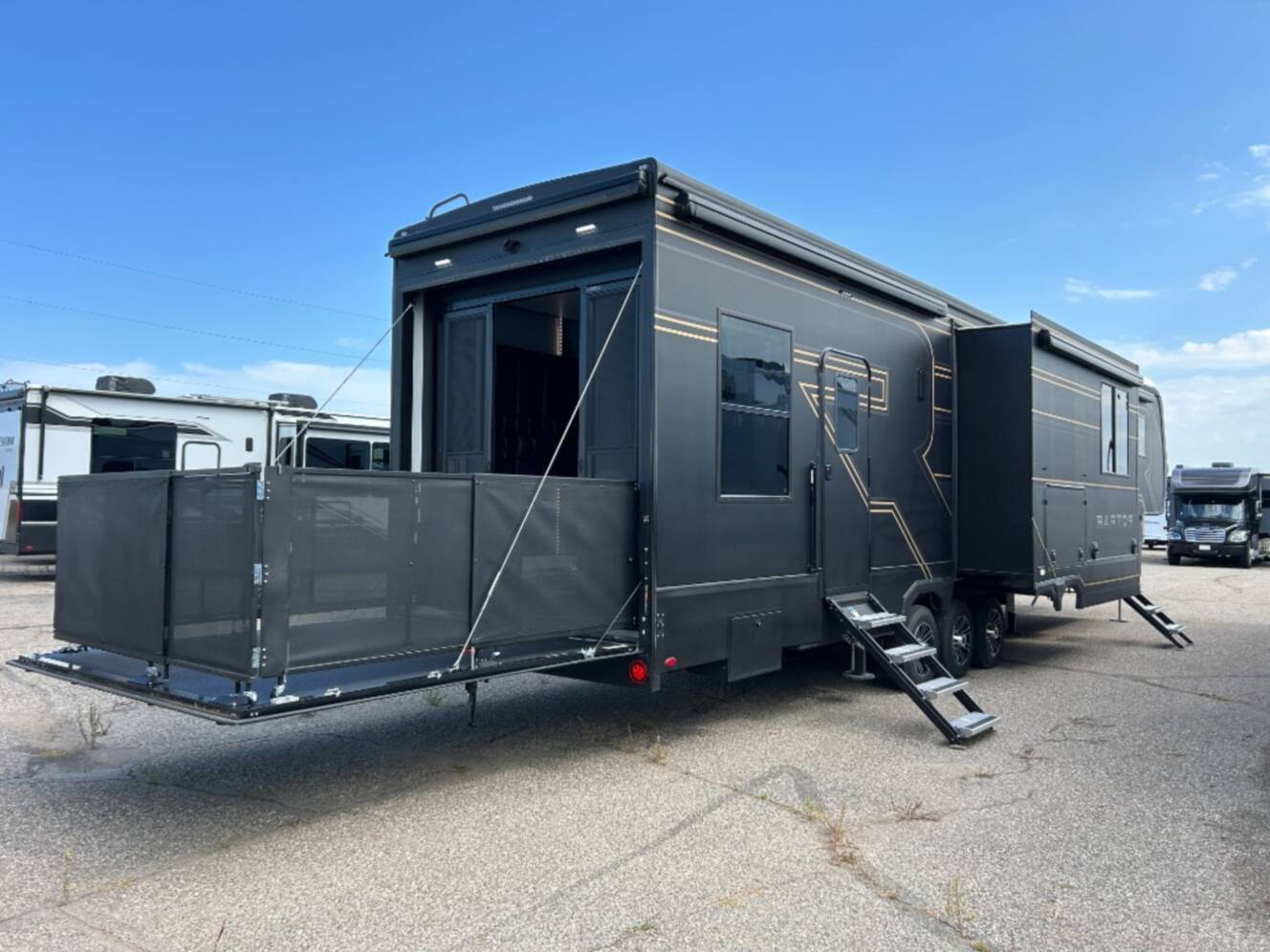 A photo of this 2026 Keystone Rv Raptor 433