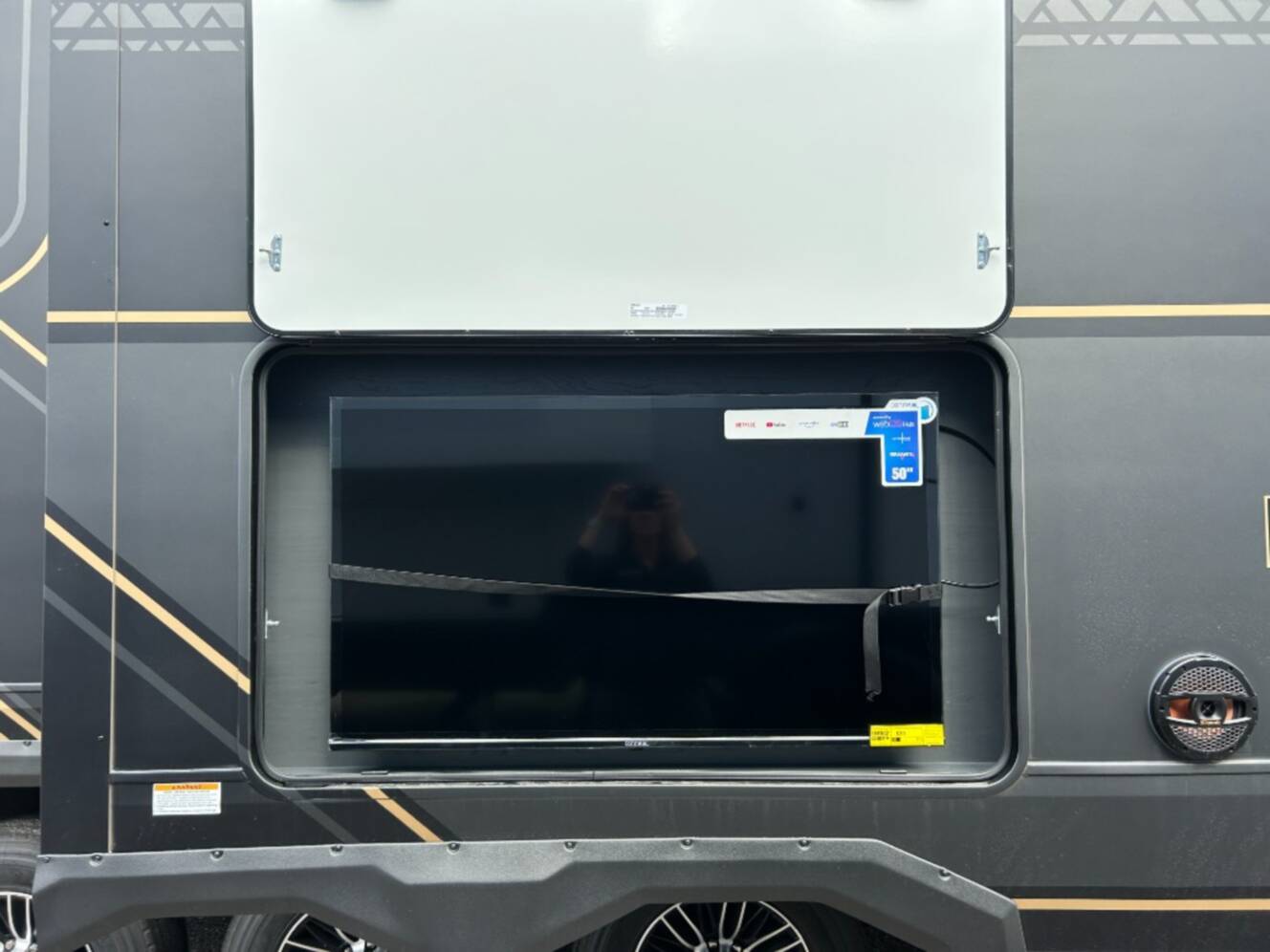 A photo of this 2026 Keystone Rv Raptor 433