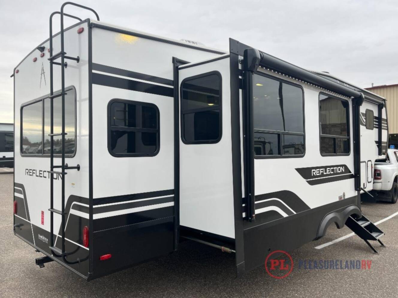 A photo of this 2026 Grand Design Reflection 337RLS