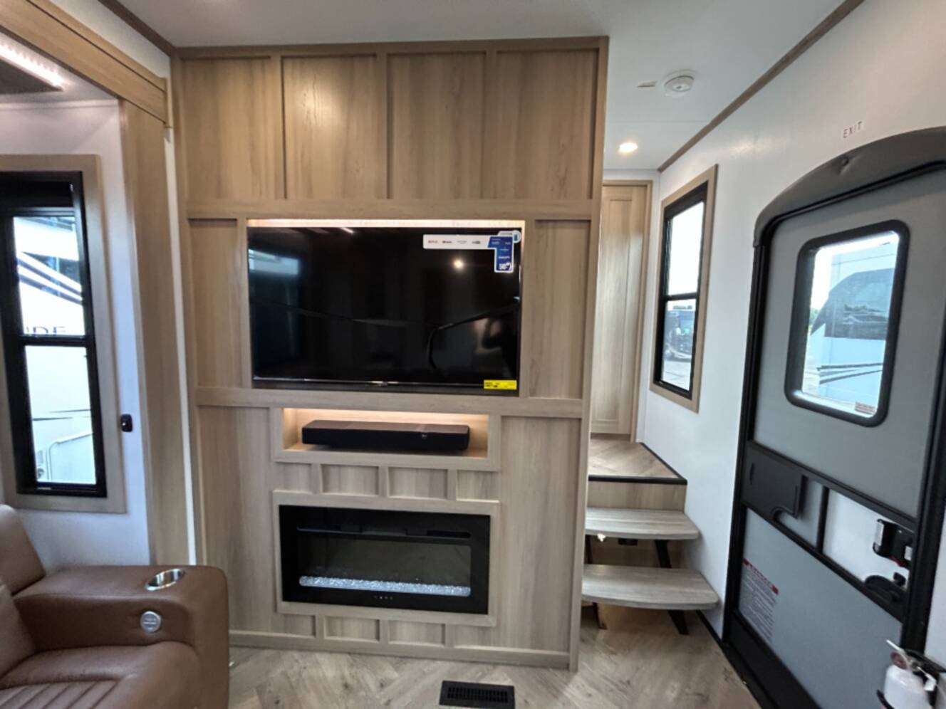 A photo of this 2026 Keystone Rv Raptor 433