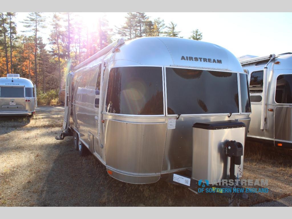 2016 Airstream International Serenity International serenity 25 fbq in union CT