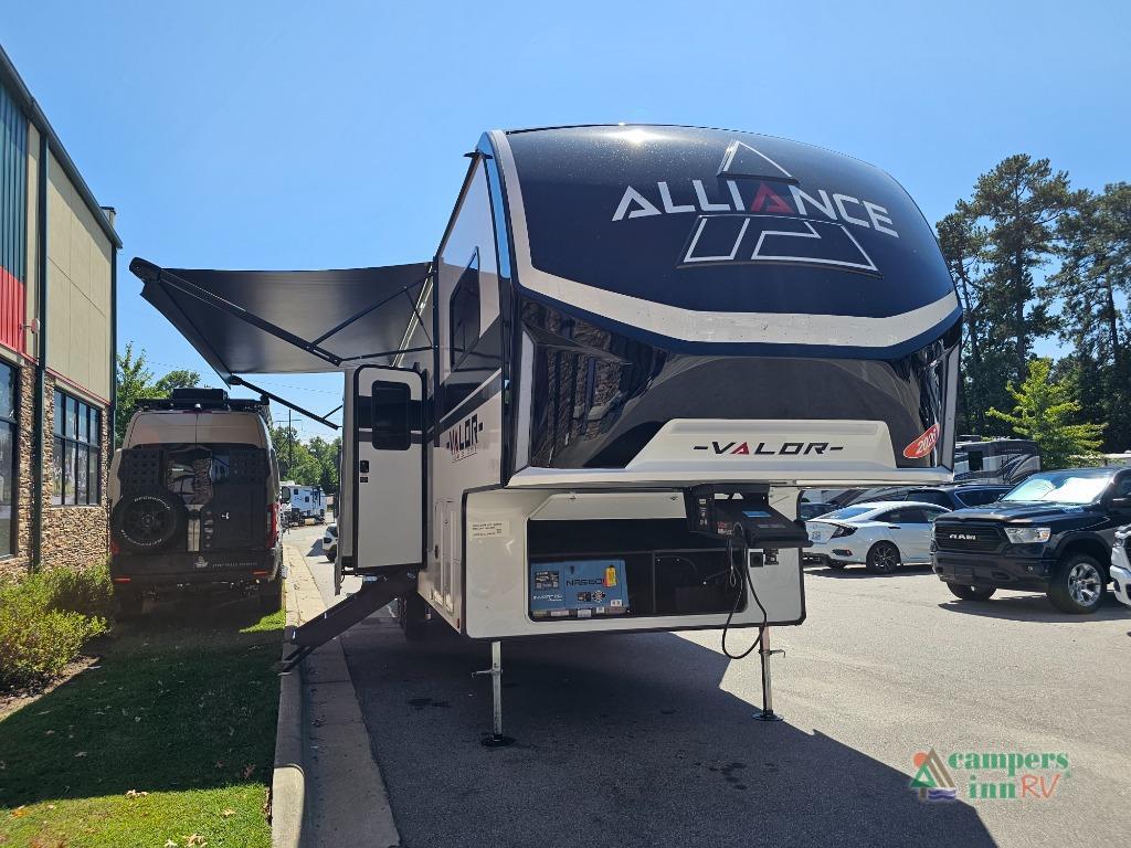 2026 Alliance Rv Valor All-Access 32A10 in selma NC