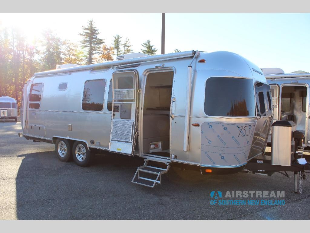 2026 Airstream Classic 28RBT RV