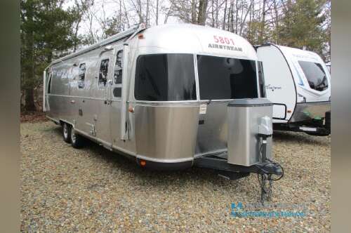2016 Airstream Classic M-30 Classic in union CT