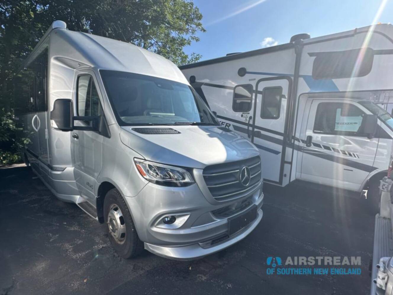 A photo of this 2023 Airstream Atlas Atlas E1