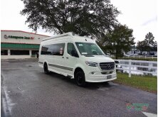 2025 Grech RV LUSSO Review image