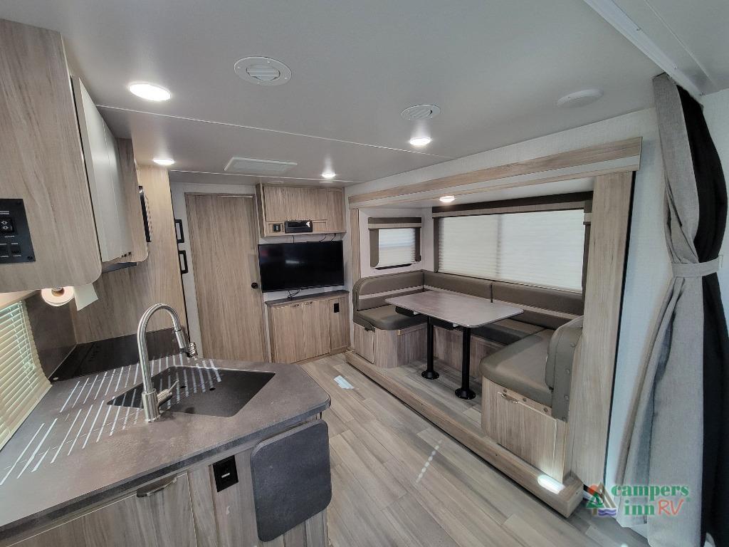 2022 Winnebago Minnie 2201MB in moncks corner SC