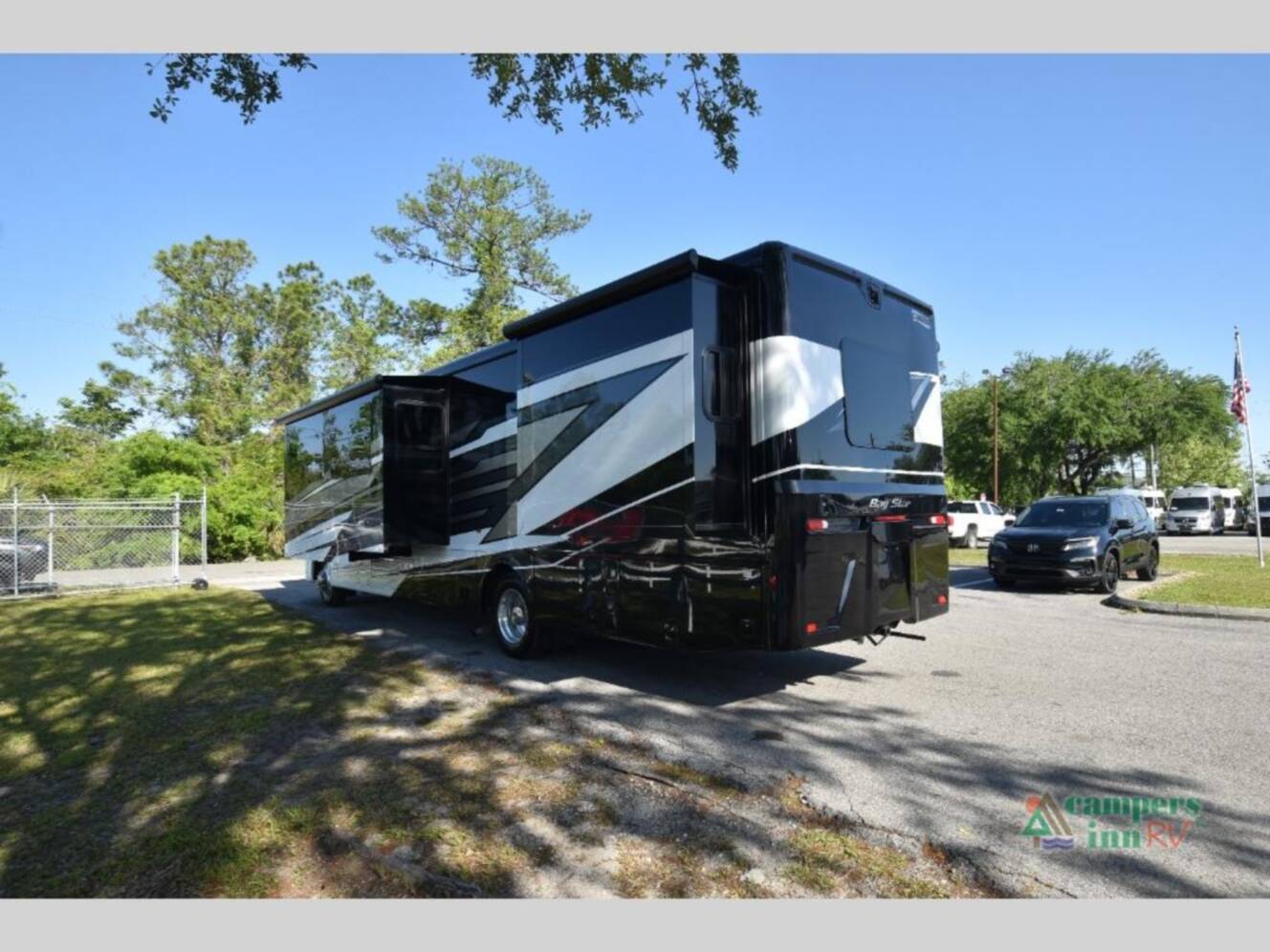 A photo of this 2025 Newmar Bay Star 3626