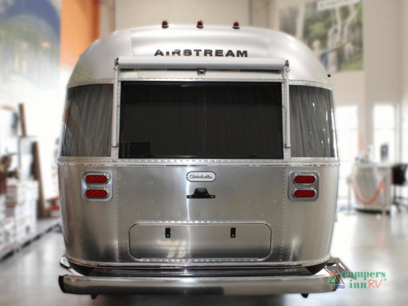 A photo of this 2026 Airstream Globetrotter 25FBT