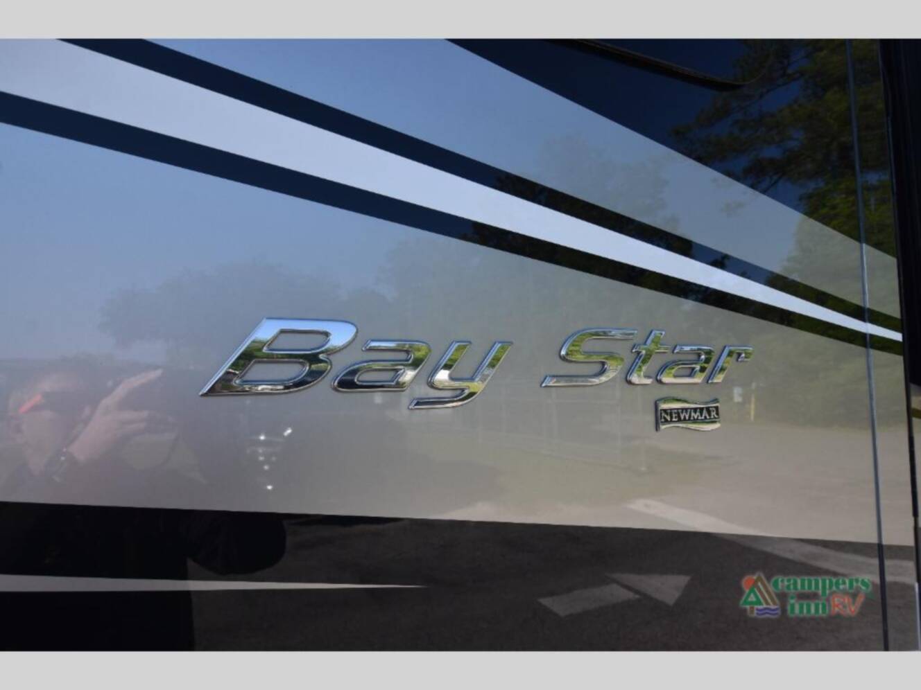 A photo of this 2025 Newmar Bay Star 3626