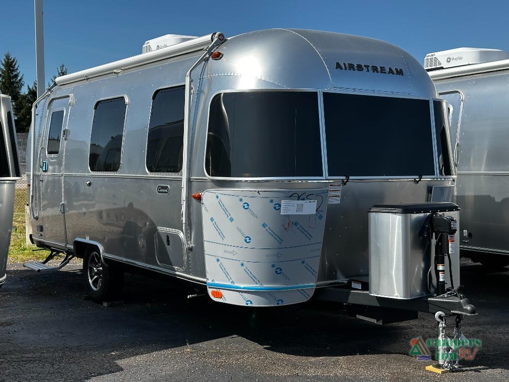 2026 Airstream Caravel 22FB in troy OH