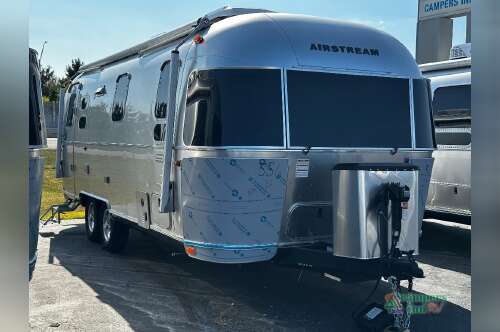 2026 Airstream International 25FBT 25FB TWIN in troy OH