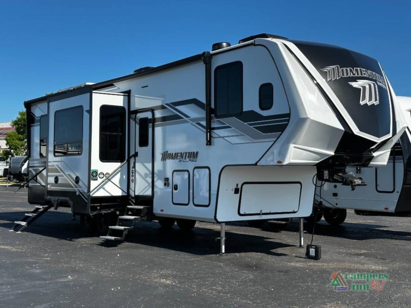 A photo of this 2026 Grand Design Momentum G-Class 320G
