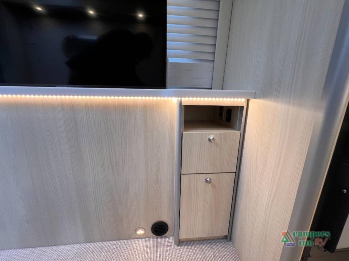 A photo of this 2025 Airstream Atlas ATL ALP
