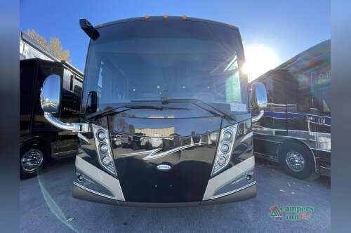 2012 Winnebago Ellipse 42QD in clarksville IN