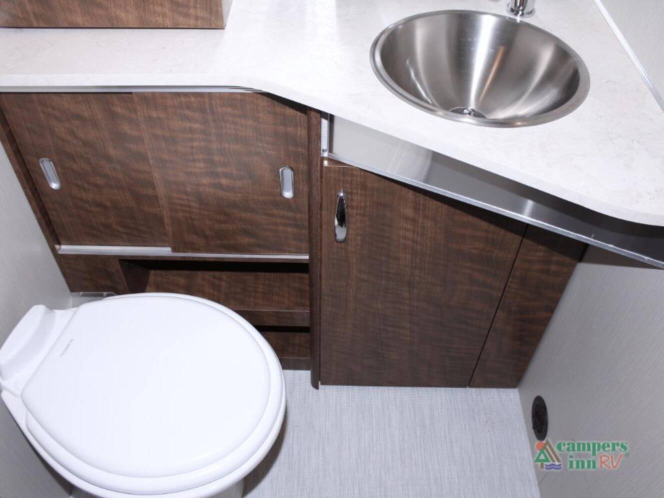 A photo of this 2026 Airstream Globetrotter 25FBT
