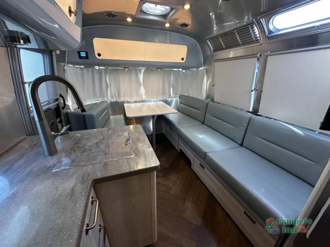 A photo of this 2026 Airstream International 25FBT