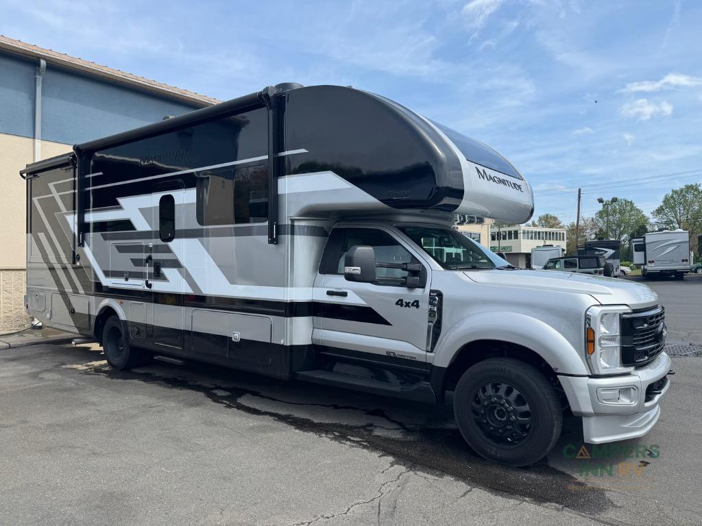 2026 Thor Motor Coach Magnitude GRAND X32 in sewell NJ