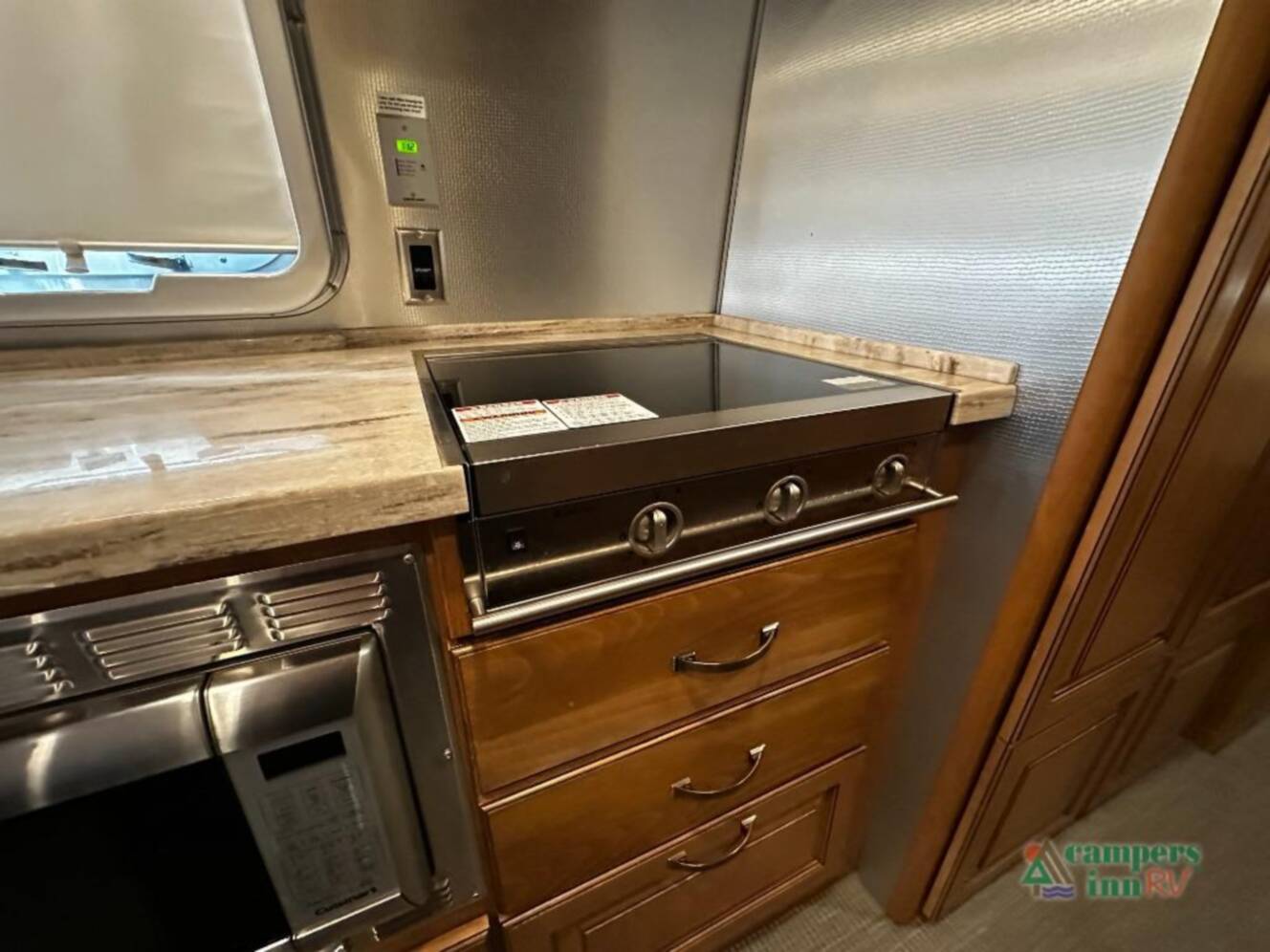A photo of this 2017 Airstream Classic 30FQB