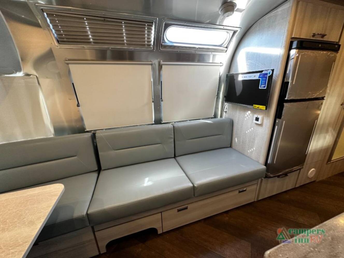 A photo of this 2026 Airstream International 25FBT