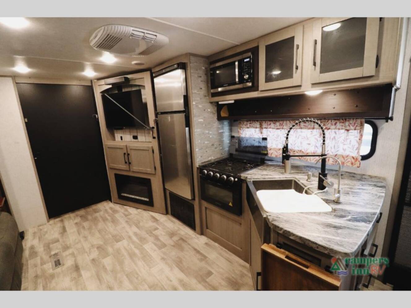 A photo of this 2022 Dutchmen Rv Kodiak 3021RBDS