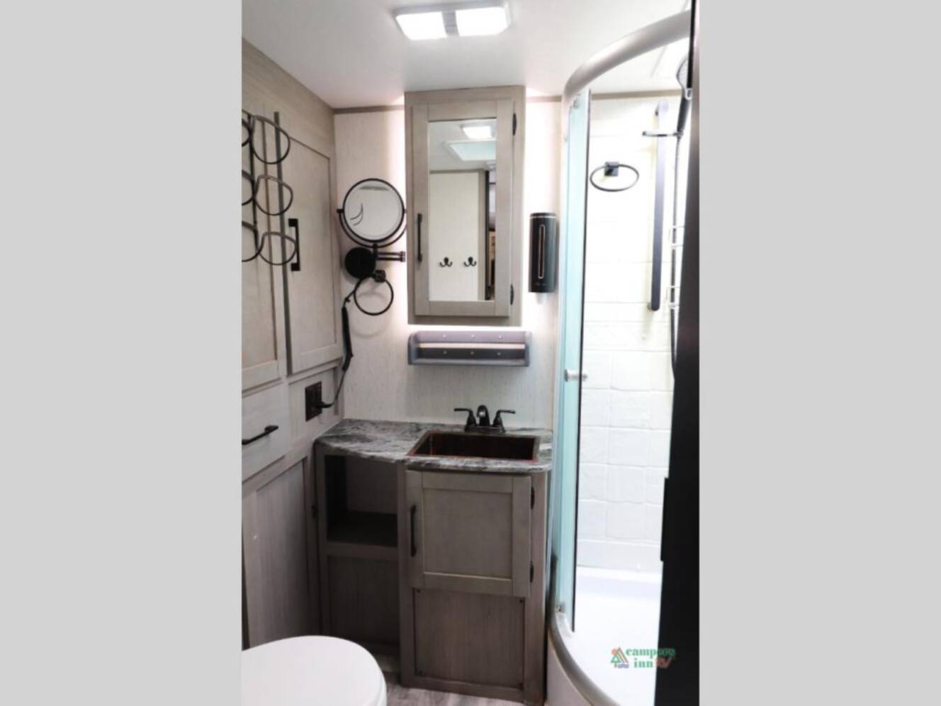 A photo of this 2022 Dutchmen Rv Kodiak 3021RBDS